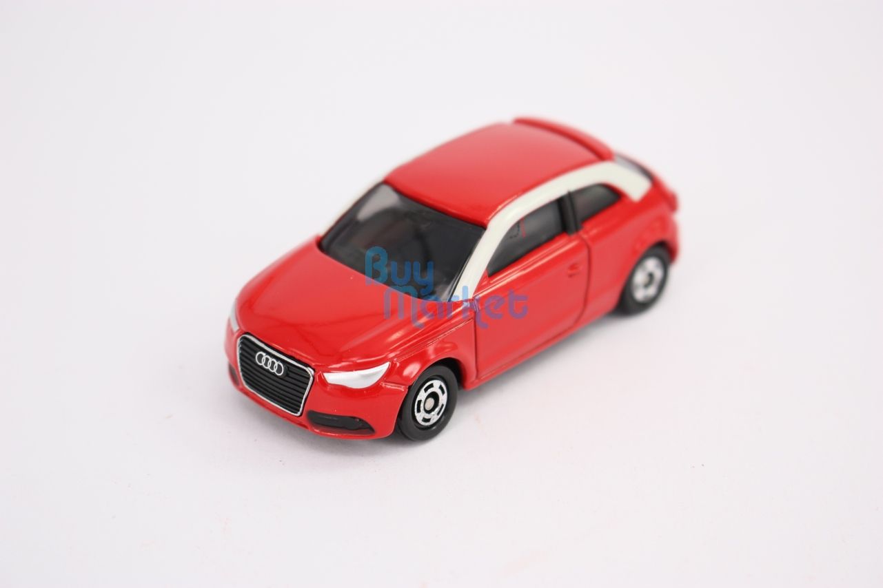 tomica audi