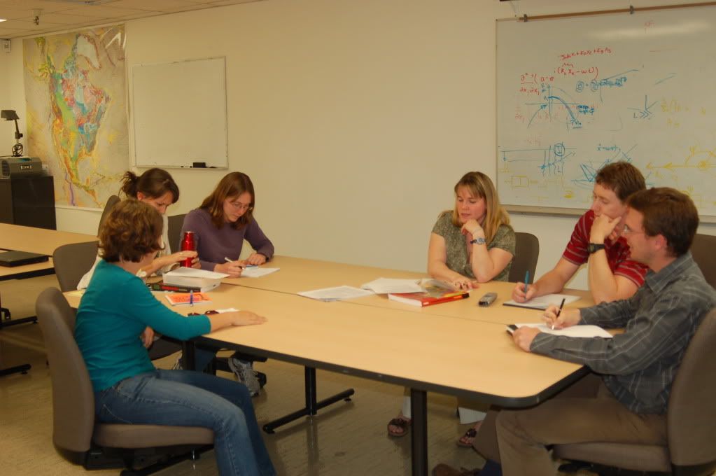 Stanford, California, начало мая 