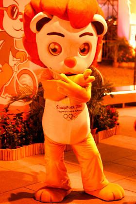 Meet YOG's mascot Lyo. His favourite sport is basketball and he dreams of someday representing Singapore in international basketball tournaments.