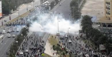 Bahraini police fire tear gas at protesters in Manama
